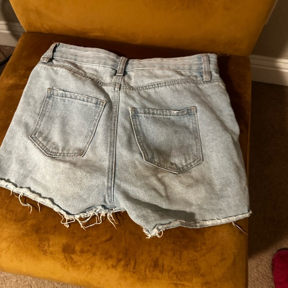 RUE21 Casual Summer Frayed Denim Shorts - Picture 5 of 5
